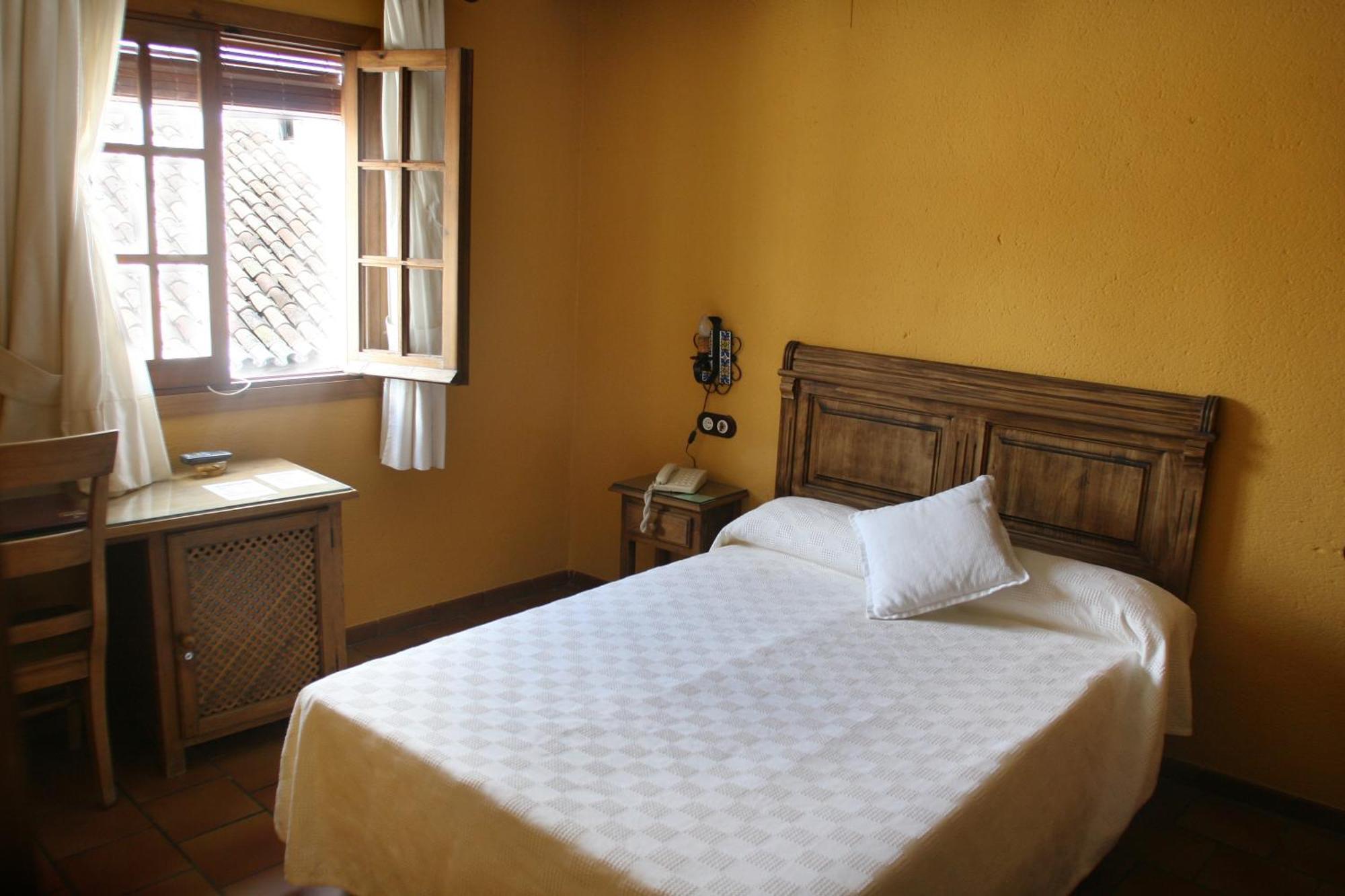 Hotel El Tabanco Ель-Боске Екстер'єр фото